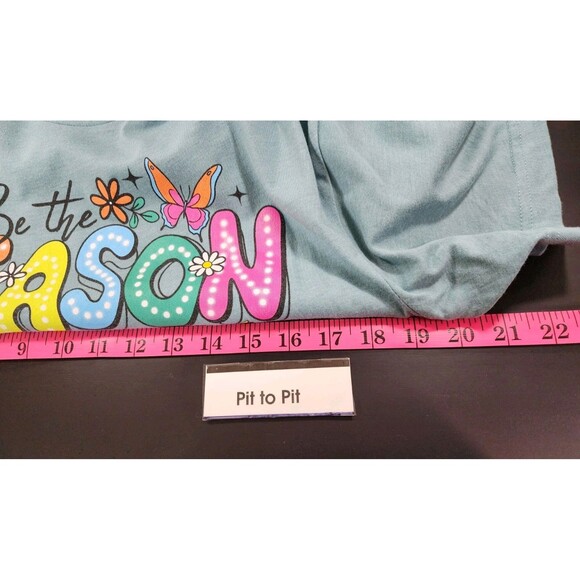 Love In Faith Womens Medium Green T-Shirt Floral Inspirational Quote Joy Love - Picture 11 of 13